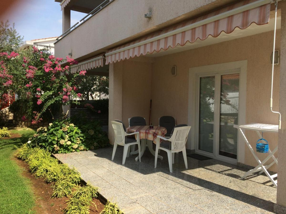 Apartments Malinska - Apartment 1 Bagian luar foto